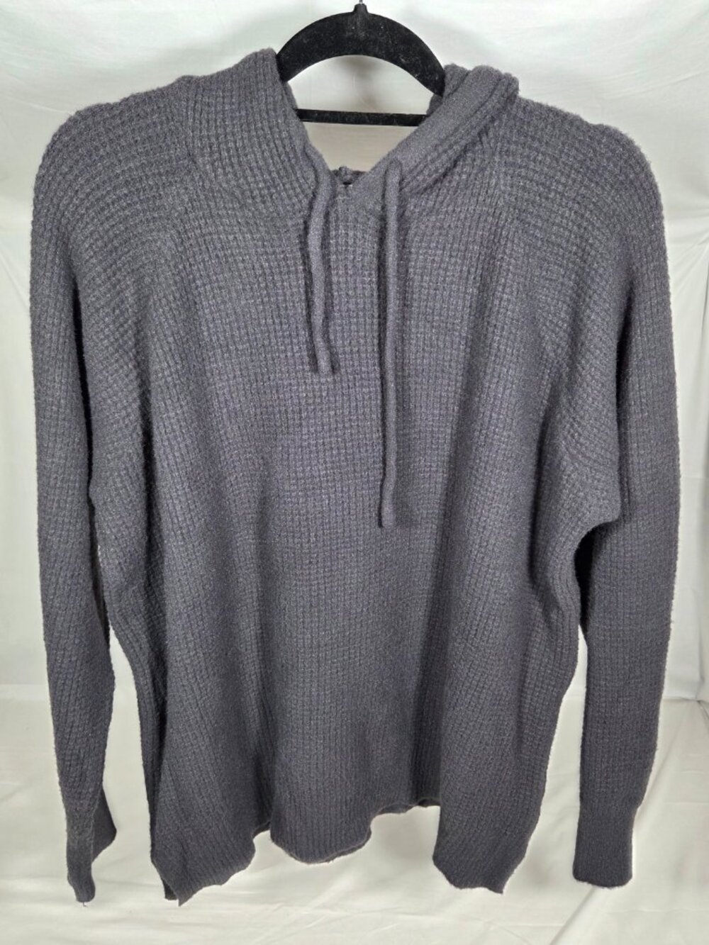 XL gray waffle knit hoodie (Maurice's)